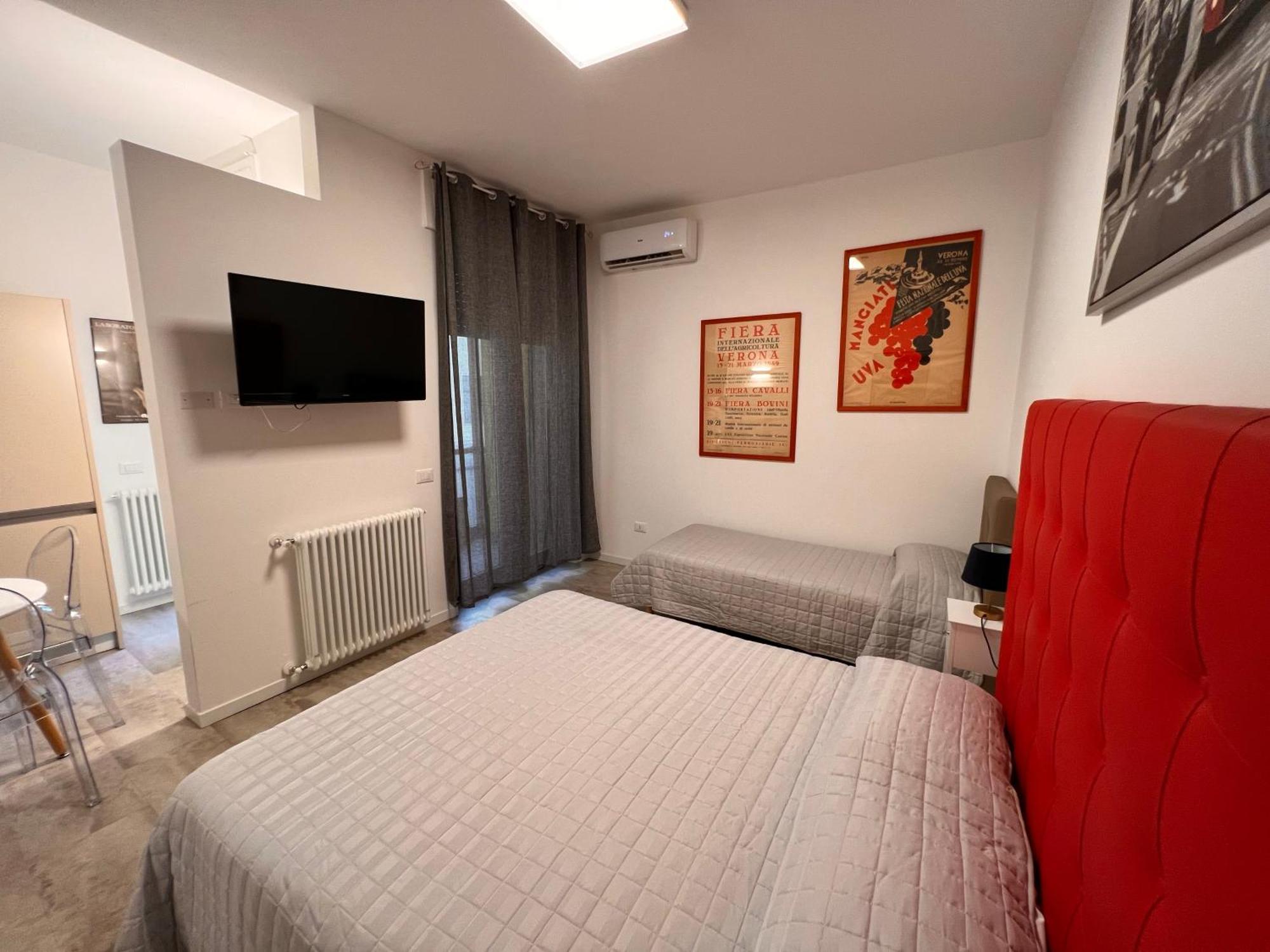 10 Minutes B&B Bed & Breakfast Verona Exterior photo
